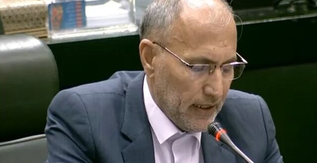 سرمدی: دریافت مالیات از خانه های خالی تنها راهبرد ساماندهی بازار اجاره مسکن است