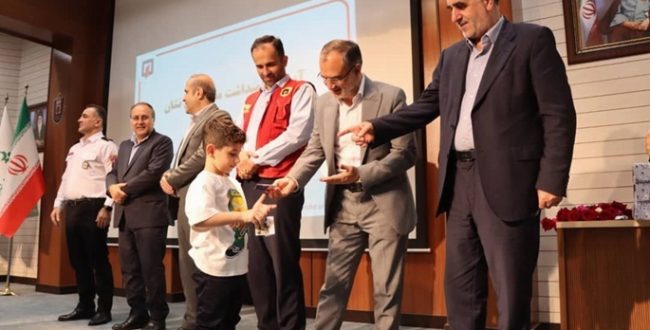 مراسم بزرگداشت و تجلیل از آتش نشانان شهر رشت برگزار شد