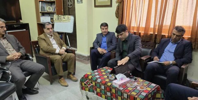 دیدار دکتر سید شمس شفیعی رئیس کمیسیون برنامه و بودجه شورای شهر رشت با نماینده دانشگاه فردوسی مشهد پیرامون پروژه تالاب عینک