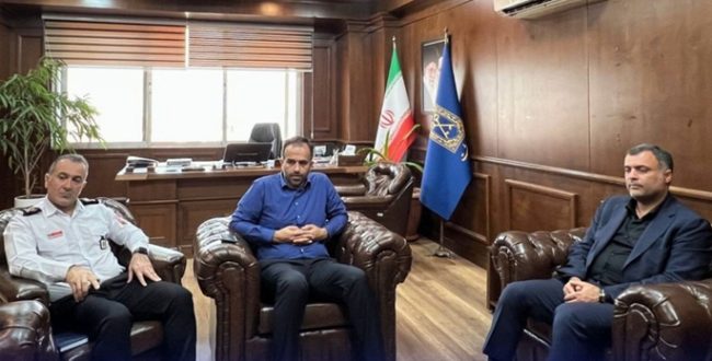 دیدار نماینده مردم صومعهسرا و نماینده معین بندر انزلی با شهردار رشت